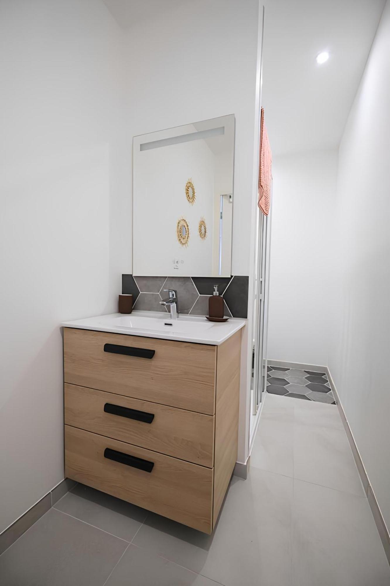 Dewailly, 2 Chambres, 3 Lits, Elegant, 700M Centre Ville Amiens Bagian luar foto